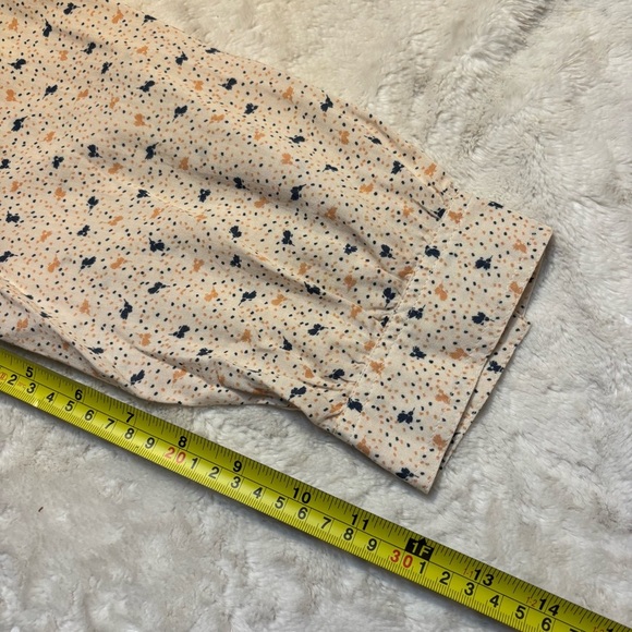 NWOT Blouse Medium Edge by Jen Rade Cream Button-Up Gold & Navy Ditzy pattern - Picture 16 of 16